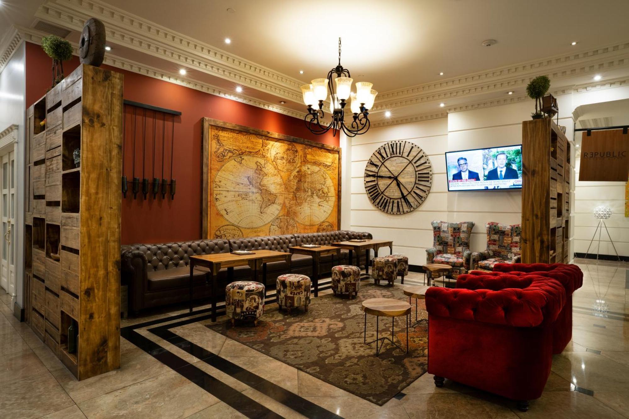 Hotel Dann Carlton
